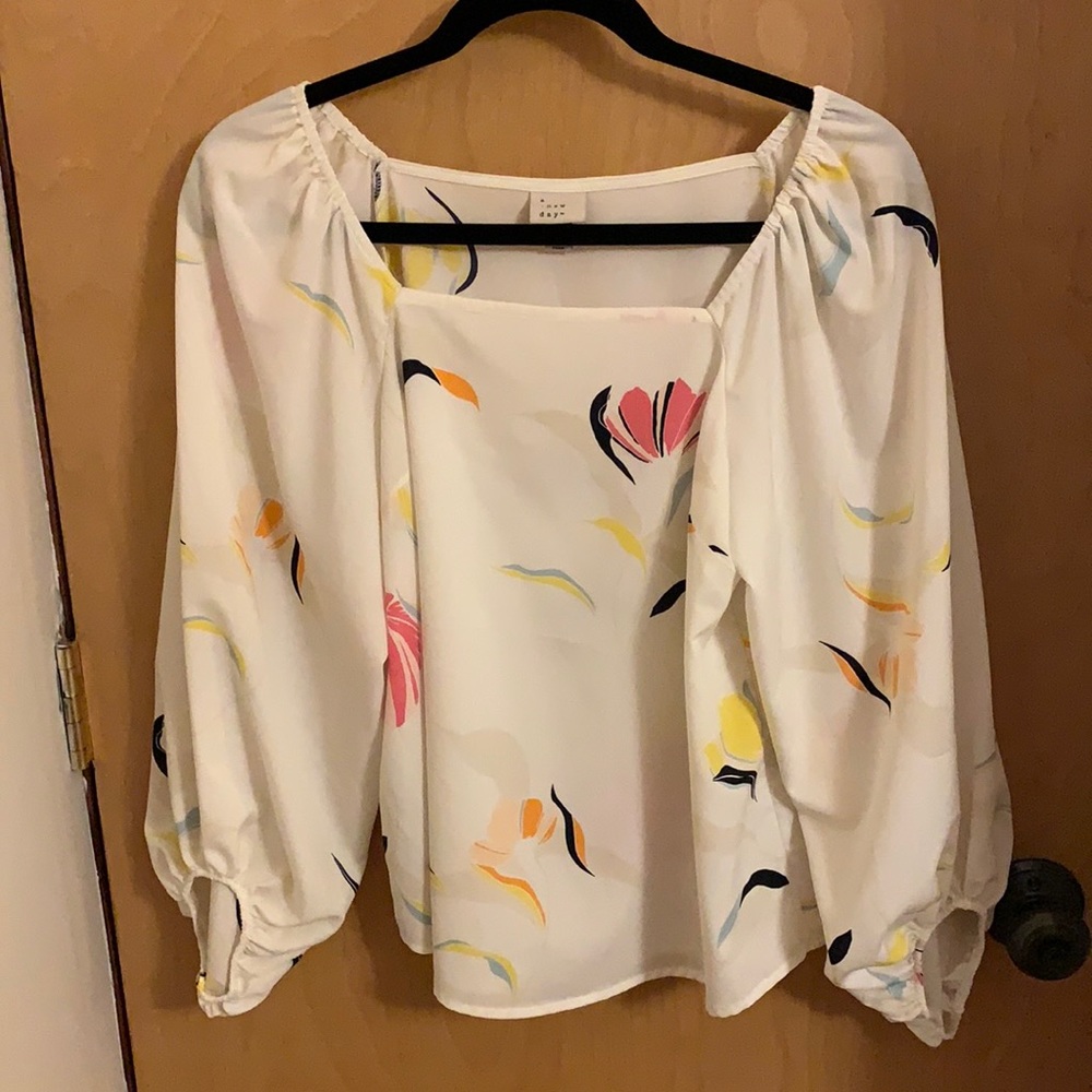 A new day blouse cream fun abstract floral print